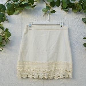 3 for $25 Loft cream lace trim mini skirt